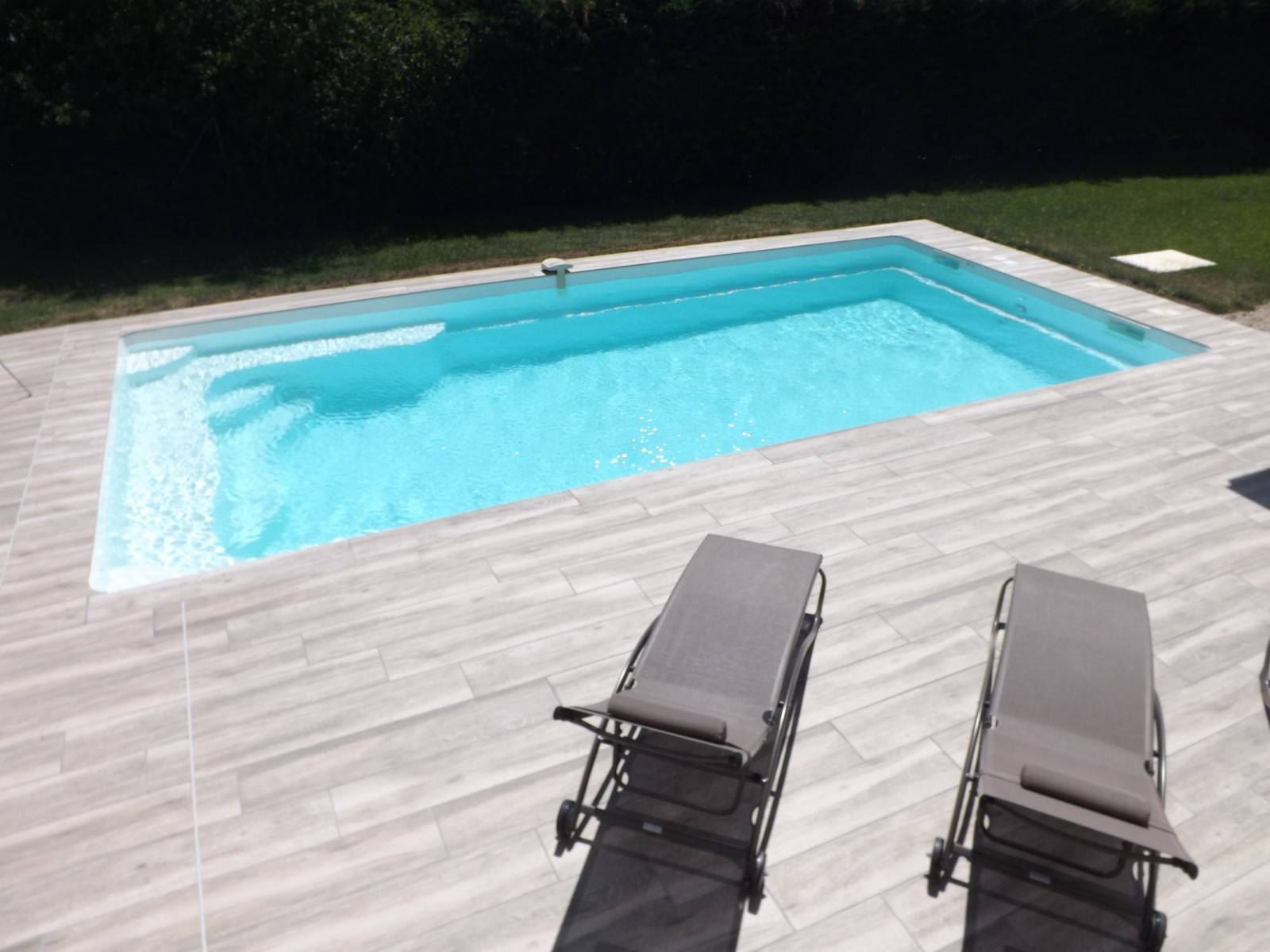 piscines coque prix pas chère chez FERRE PISCINES ALLAUCH