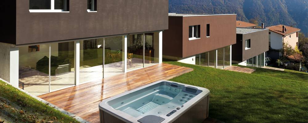 spa acrylique ferre piscines
