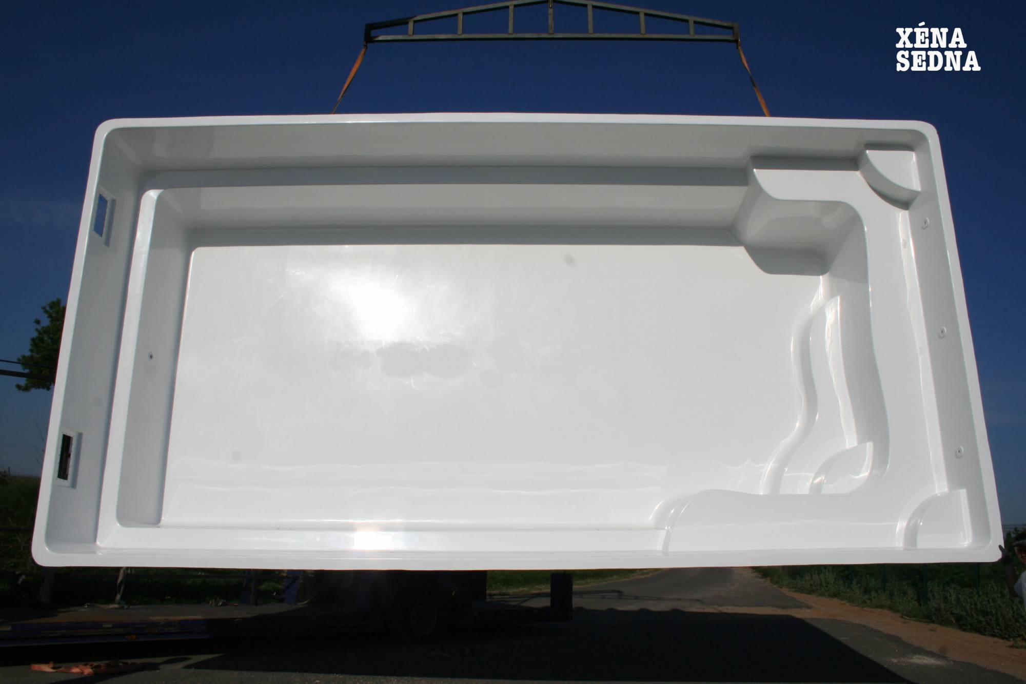 Kit coque polyester, modèle : SEDNA Harmony Pool (9 x 4)
