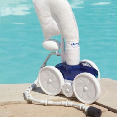 robot de piscines pas chère chez Ferre piscines Marseille 