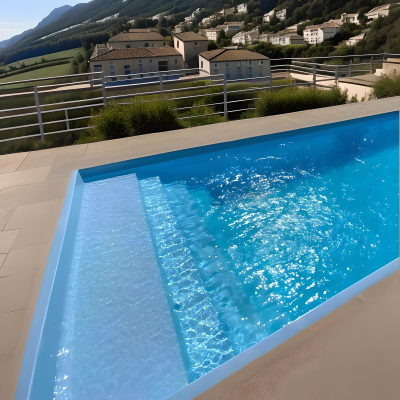 piscine coque familiale