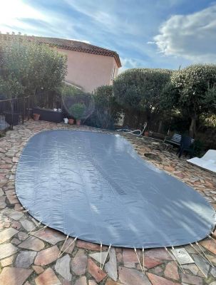 Installateur de bache d'hiver de piscines Marseille 