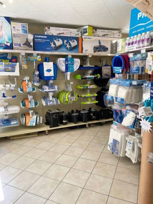 Magasin qui vend des bâches de piscine - Marseille 