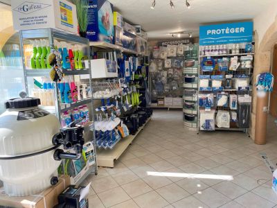 Magasin qui vend des pompes de piscines pas chère - Marseille 