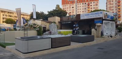 Stand Ferré piscines - foire de Marseille 