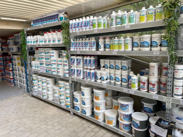 Magasin qui vend des détachant piscine 