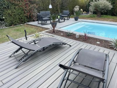 Coque piscine banquette - ferré piscines 