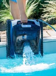 Nettoyage piscine robot 4600 iQ Aubagne
