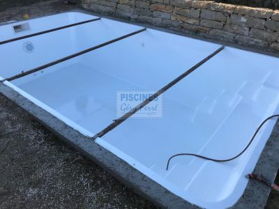 pose coque polyester Ferré Piscines 13