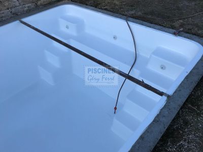 pose coque polyester Ferré Piscines 13
