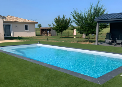 piscine coque polyester 9x4 Marseille