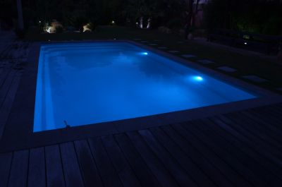 Seamaid - PROJECTEUR PLAT A LED - pour piscine PAR56 pas chère chez ferre piscines Cassis 