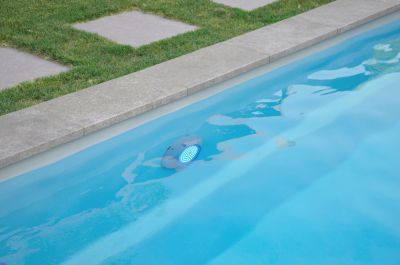 Seamaid - PROJECTEUR PLAT A LED - pour piscine PAR56 pas chère chez ferre piscines Aubagne 