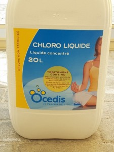 CHLORE LIQUIDE FERRE PISCINES 13