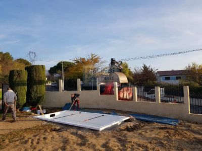 coque polyester vide piscine installation- Ferré Piscines ALLAUCH