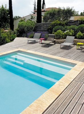 Piscine coque 7 X 3 avec plage - Cassis 