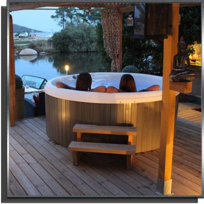 Showroom spas Aubagne - pas chère - jacuzzi 
